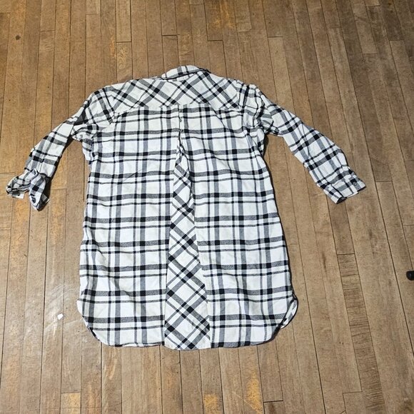 Duluth Trading Co Shacket / Black & White plaid / Sz XL - Picture 5 of 5